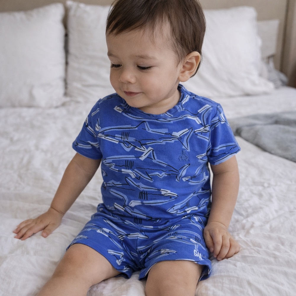 Baby Gap boys summer matching lounge set 6–12M - Picture 3 of 5
